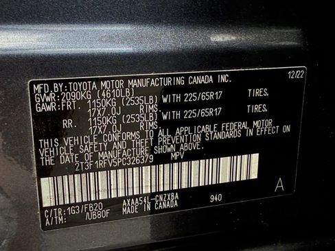 Used 2023 Toyota RAV4 LE AWD/4WD image 28
