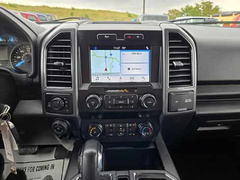 Used 2019 Ford F150 XLT w/ Equipment Group 302A Luxury AWD/4WD image 19