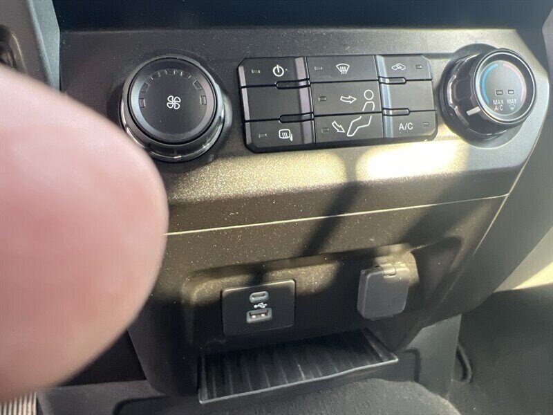 Used 2021 Ford F550 4x4 Crew Cab Super Duty image 13