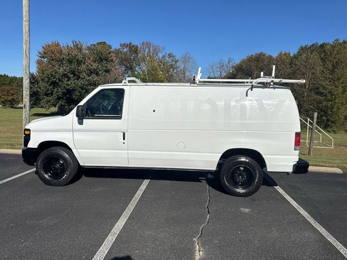 Used 2013 Ford E-250 and Econoline 250 E-250 w/ PWR Group image 11