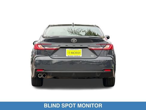 Used 2025 Toyota Camry SE FWD image 6