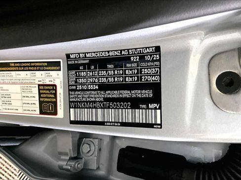 Used 2026 Mercedes-Benz GLC 300 4MATIC image 34