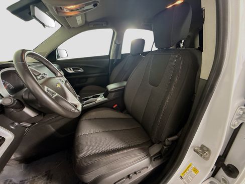 Used 2017 Chevrolet Equinox LT w/ Convenience Package AWD/4WD image 21