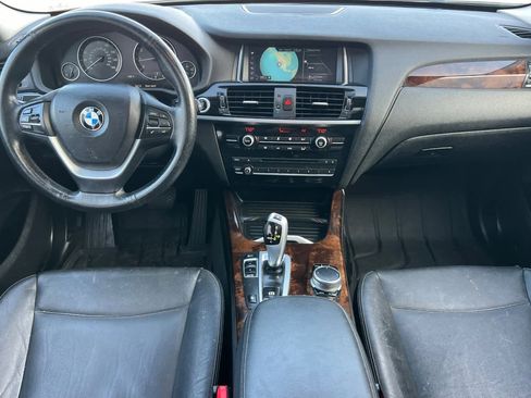 Used 2017 BMW X3 xDrive28i image 4