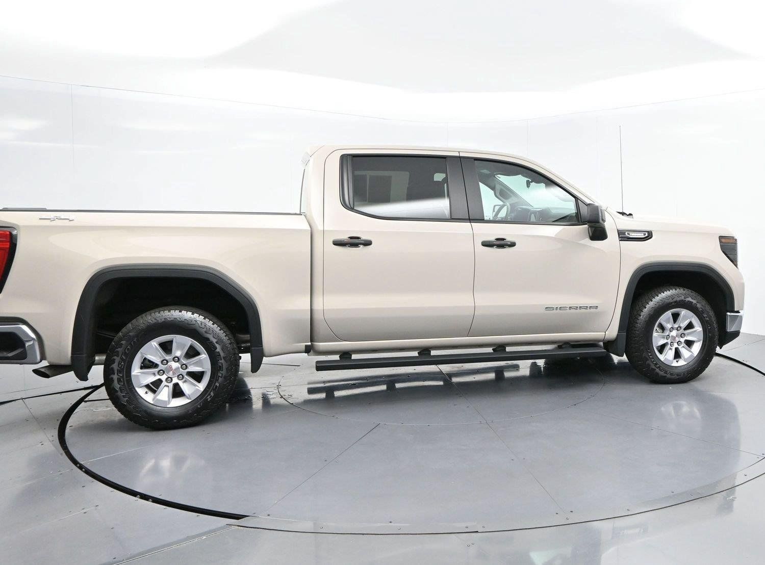 Used 2026 GMC Sierra 1500 Pro w/ Pro Value Package AWD/4WD image 8