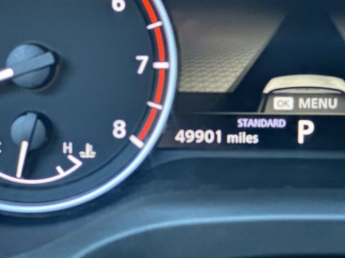 Used 2023 Nissan Rogue SV image 25