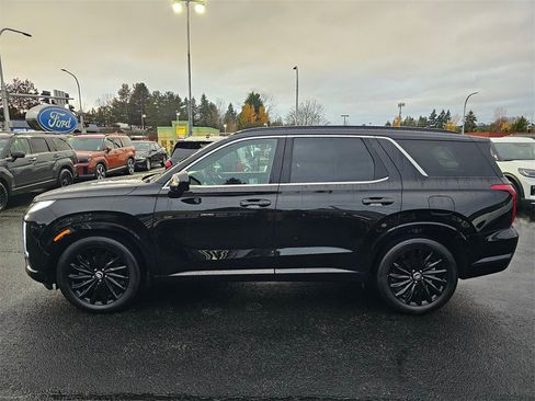 Used 2025 Hyundai Palisade Calligraphy image 4