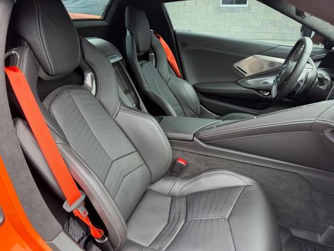 Used 2023 Chevrolet Corvette Stingray 2dr Convertible w/ Z51 Performance Package image 23