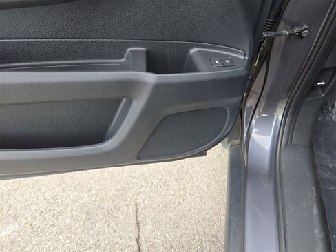 Used 2019 Honda Pilot Touring image 32