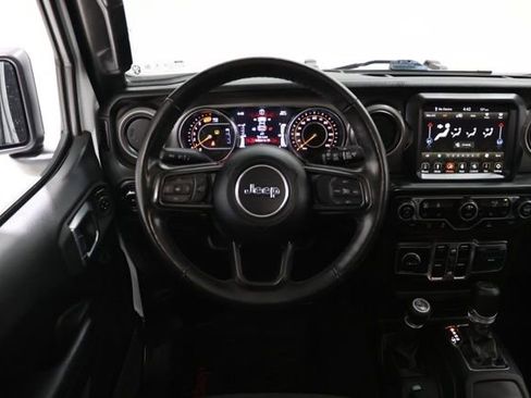 Used 2021 Jeep Wrangler Unlimited Sport image 13