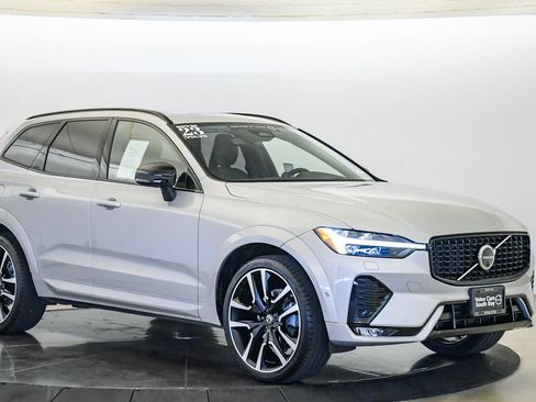 Certified 2023 Volvo XC60 B5 Ultimate w/ Climate Package AWD/4WD image 6