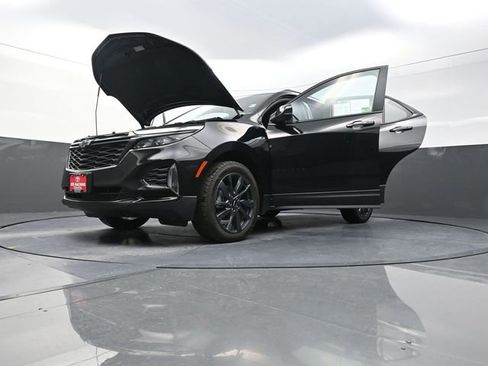 Used 2024 Chevrolet Equinox RS image 37