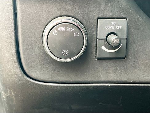 Used 2024 GMC Savana 2500 w/ Driver Convenience Package image 10