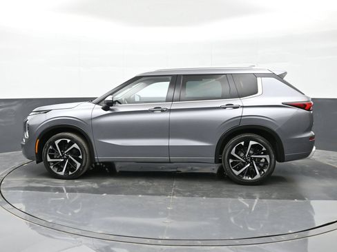 Used 2022 Mitsubishi Outlander SEL FWD image 9