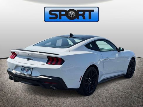 Used 2025 Ford Mustang Coupe RWD image 26