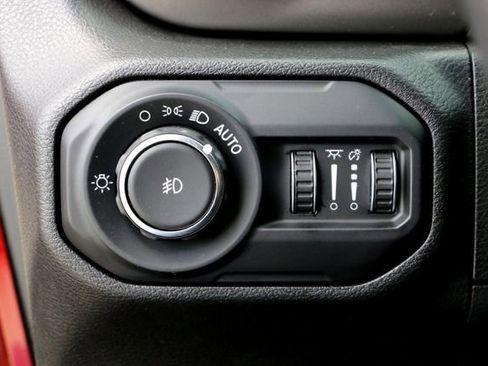 Used 2022 Jeep Wrangler Unlimited Sport AWD/4WD image 20