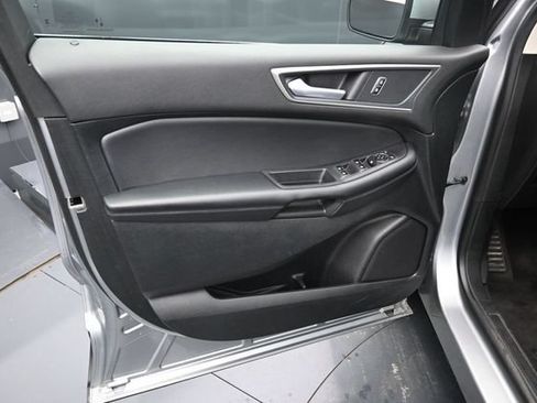 Used 2024 Ford Edge SEL AWD/4WD image 14
