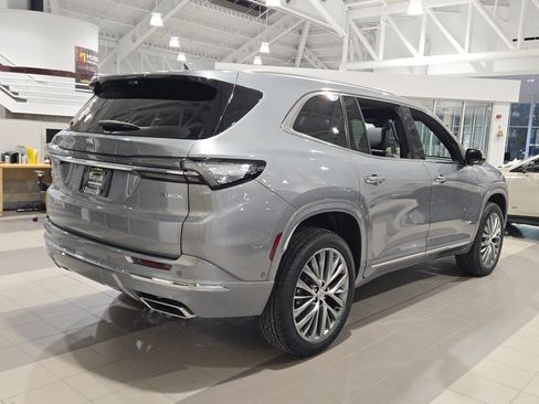 New 2026 Buick Enclave Avenir w/ Super Cruise Package image 11