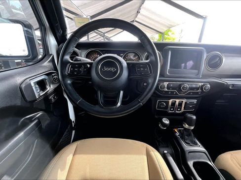 Used 2021 Jeep Wrangler Sport S AWD/4WD image 6