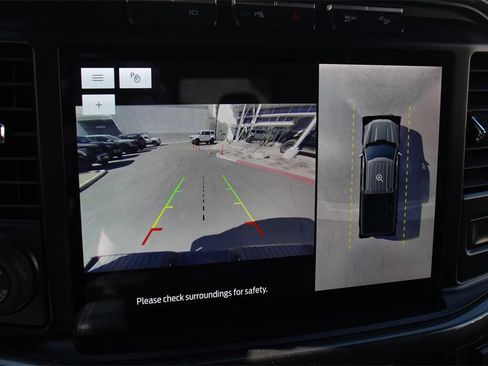 Certified 2022 Ford F150 XLT w/ Equipment Group 302A High image 33