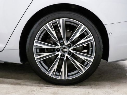 Used 2022 Audi A6 Premium Plus w/ Premium Plus Package image 9