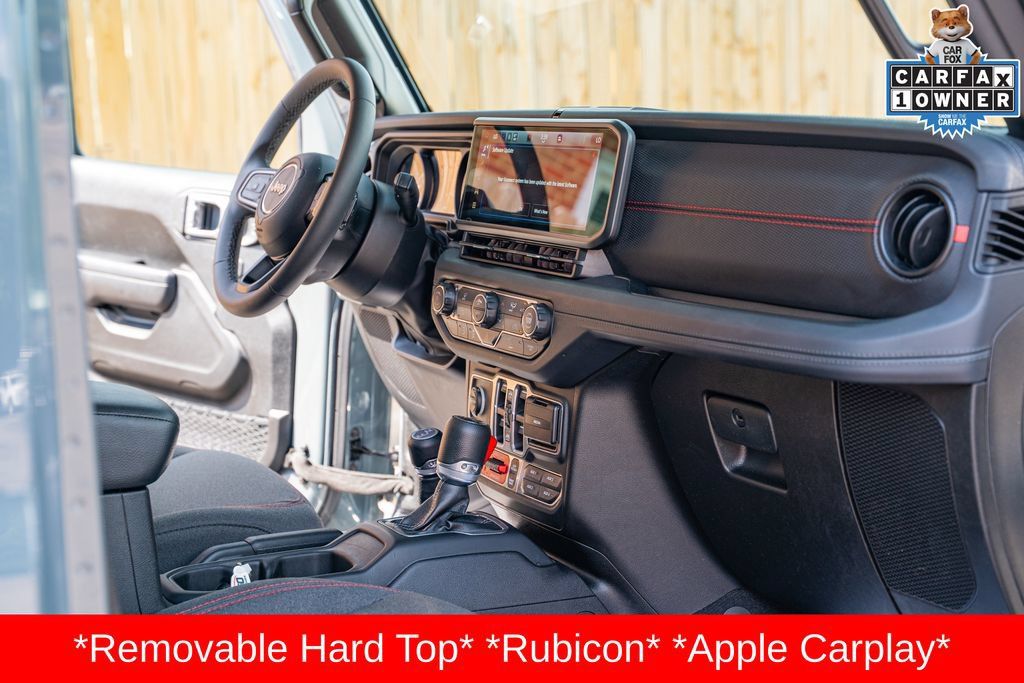 Used 2026 Jeep Gladiator Rubicon AWD/4WD image 17