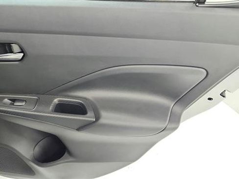 Certified 2025 Nissan Versa SV w/ Trunk Package FWD image 30