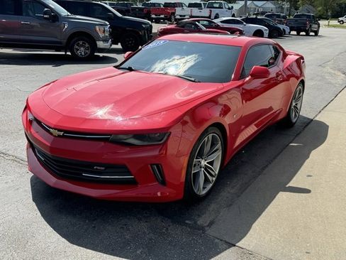 Used 2018 Chevrolet Camaro LT w/ RS Package image 9