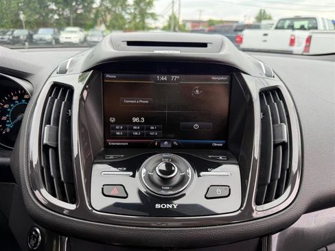 Used 2014 Ford Escape Titanium w/ Equipment Group 401A AWD/4WD image 27