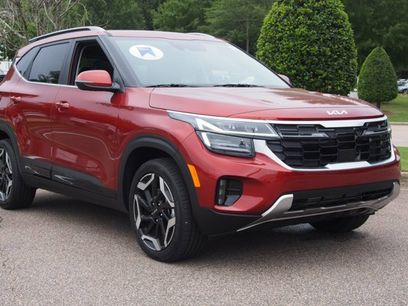 Used 2025 Kia Seltos SX w/ SX Sunroof Package