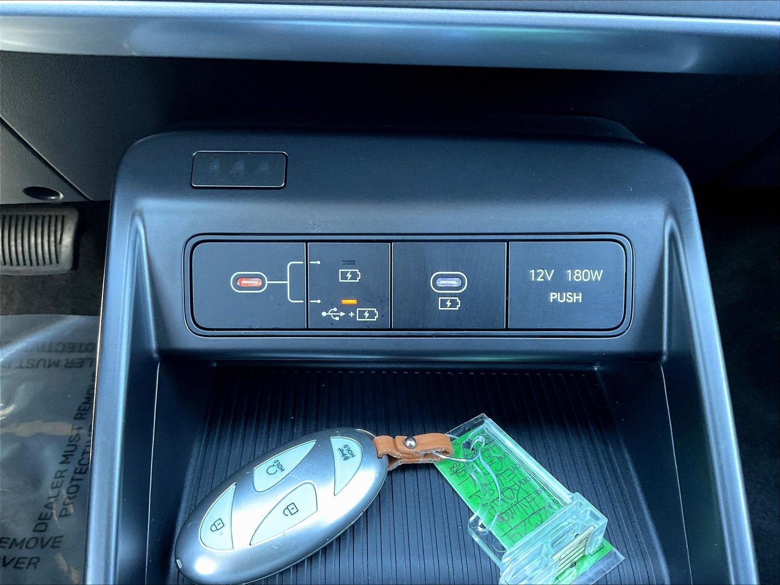 Used 2024 Hyundai Kona SEL FWD image 15