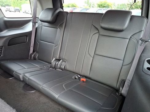 Used 2017 Chevrolet Tahoe LT AWD/4WD image 9