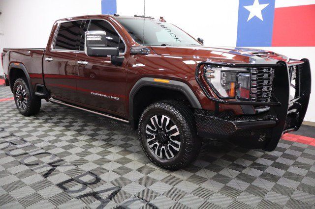 Used 2024 GMC Sierra 2500 Denali Ultimate AWD/4WD image 22