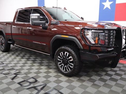 Used 2024 GMC Sierra 2500 Denali Ultimate AWD/4WD image 22