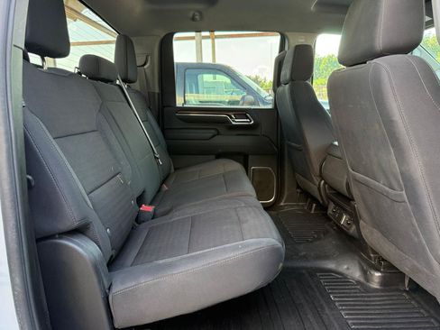 Used 2024 Chevrolet Silverado 2500 LT w/ Convenience Package AWD/4WD image 18