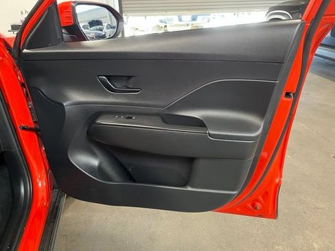 Used 2024 Hyundai Kona SE FWD image 13