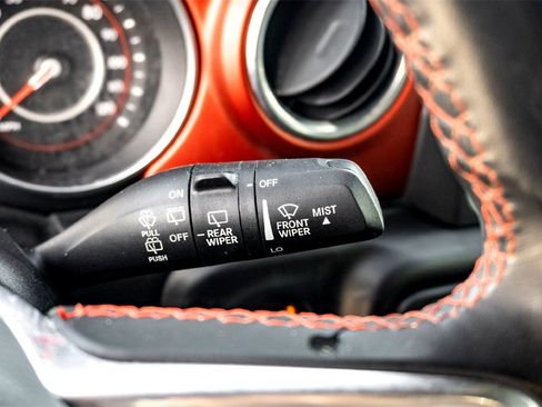 Used 2019 Jeep Wrangler Unlimited Rubicon image 22