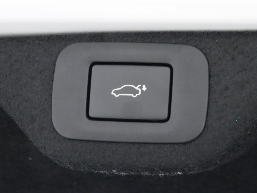 Used 2022 Lexus ES 300h w/ Premium Package FWD image 33
