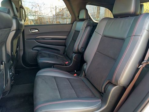 Used 2022 Dodge Durango R/T w/ Blacktop Package image 29