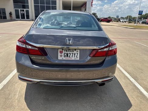 Used 2016 Honda Accord LX image 7