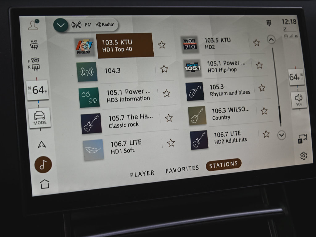 Used 2024 Land Rover Range Rover Evoque S AWD/4WD image 17