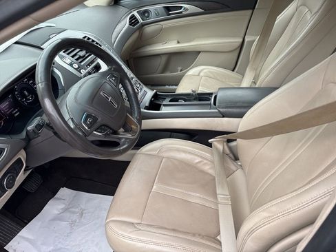 Used 2019 Lincoln MKZ Reserve image 14