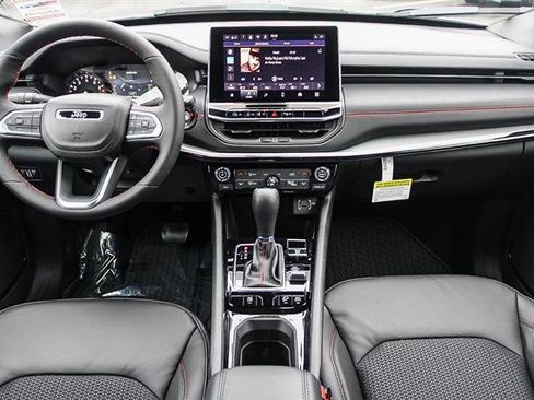 New 2026 Jeep Compass Trailhawk image 12