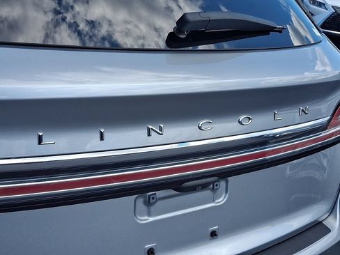 Certified 2023 Lincoln Nautilus Reserve AWD/4WD image 30