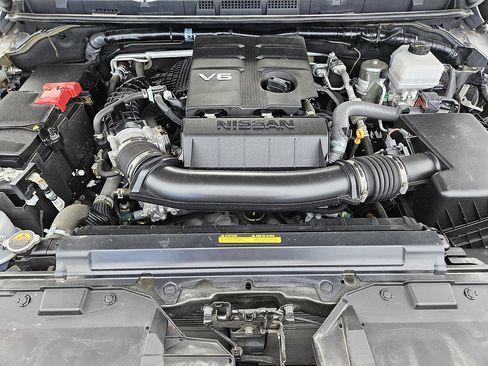 Used 2023 Nissan Frontier Pro-X w/ Pro Convenience Package RWD image 22