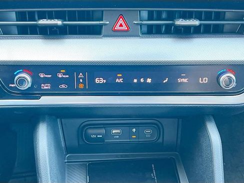 New 2024 Kia Sportage SX image 16