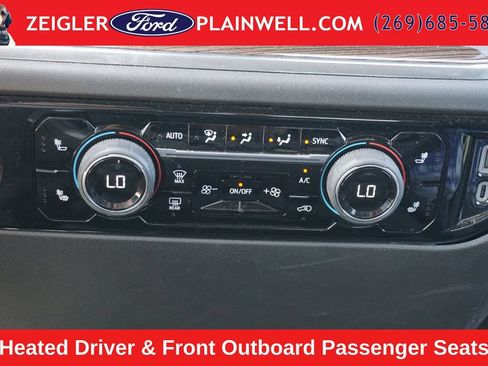 Used 2023 Chevrolet Silverado 1500 LT AWD/4WD image 22