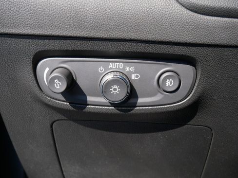 Used 2023 Buick Encore GX Preferred w/ Cold Weather Comfort Package image 29