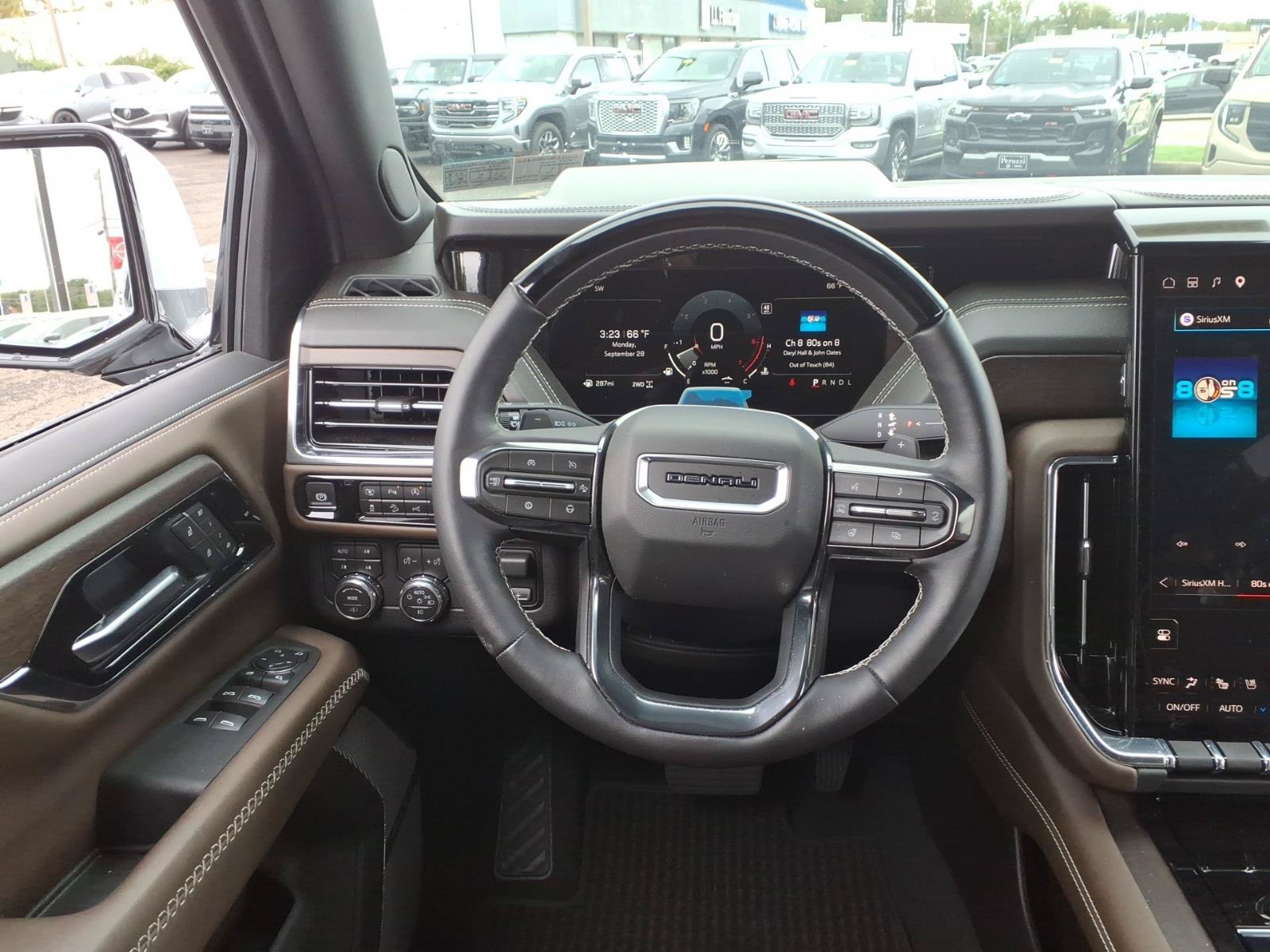 Used 2026 GMC Yukon Denali Ultimate AWD/4WD image 26