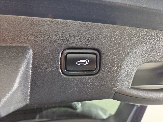 Certified 2025 Kia Sportage X-Line AWD/4WD image 32